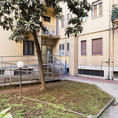 50 Apartments Рим Экстерьер фото